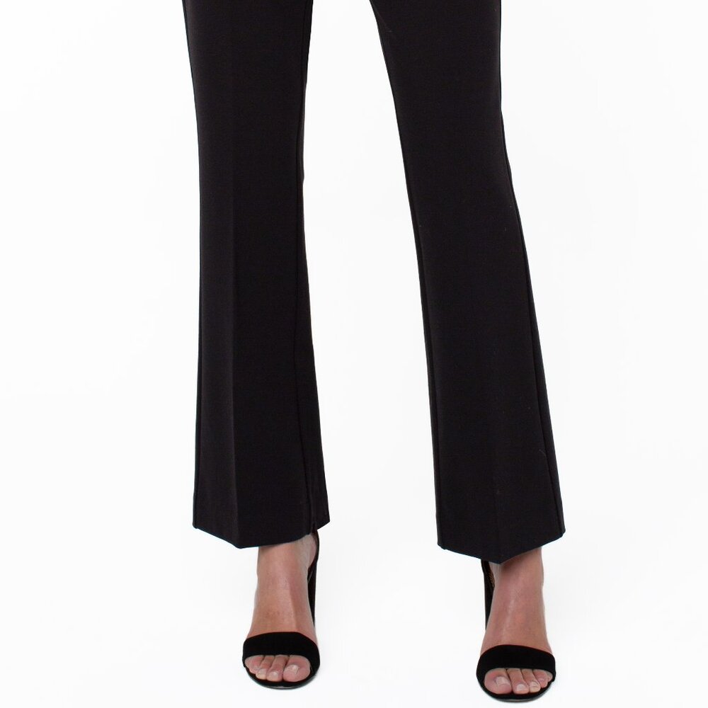 NWT Liverpool Kelsey Flare Ponte Pants In Black - Picture 2 of 8
